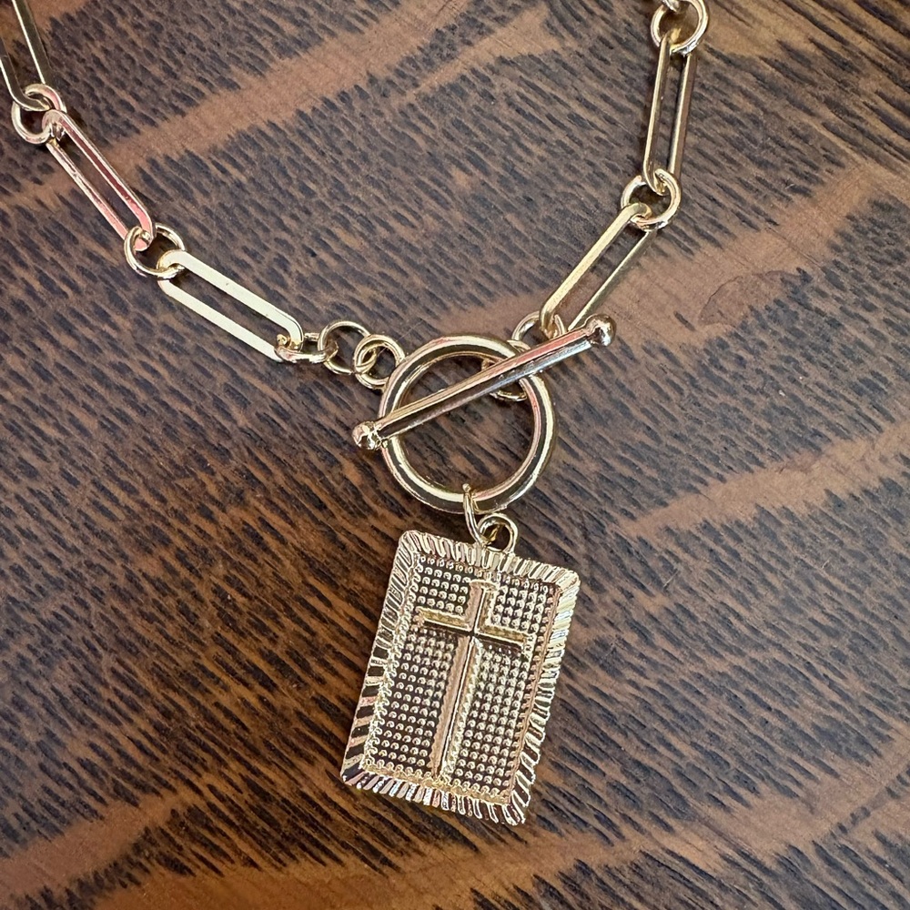 Gold Cross Pendant Paperclip Link Necklace NEW